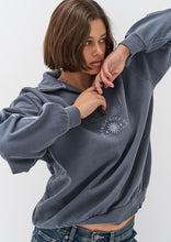Load image into Gallery viewer, Holly Quarter Zip
