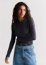 Load image into Gallery viewer, Contrast Long Sleeve
