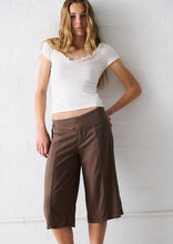 Load image into Gallery viewer, Ruby Capri Pants
