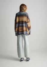 Load image into Gallery viewer, Blake Cardigan
