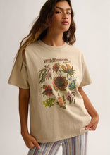 Load image into Gallery viewer, Throwback Tee
