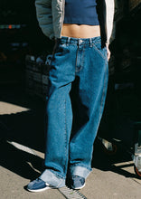Load image into Gallery viewer, Skater Jeans
