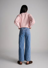 Load image into Gallery viewer, Baggy Low Rise Jeans
