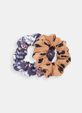 Load image into Gallery viewer, Leopard Scrunchie Pack
