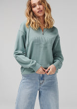 Load image into Gallery viewer, Old School Quarter Zip
