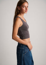 Load image into Gallery viewer, Basic Crush Singlet
