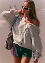 Load image into Gallery viewer, Premium Zip Up Hoodie
