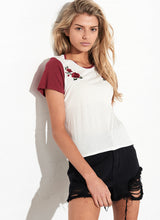 Load image into Gallery viewer, Fly Away Tee
