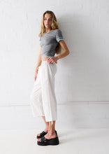 Load image into Gallery viewer, Whitney Capri Pants
