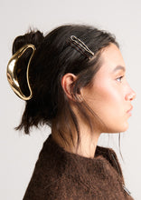 Load image into Gallery viewer, Wavy Bobby Pins
