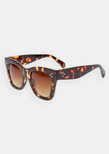 Load image into Gallery viewer, Lily Sunglasses
