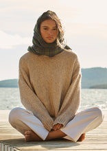 Load image into Gallery viewer, Huntington Scarf
