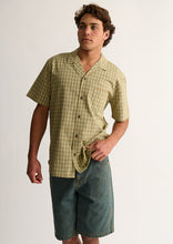 Load image into Gallery viewer, Donny Short Sleeve Shirt
