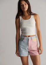 Load image into Gallery viewer, Basic Crush Singlet
