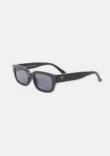Load image into Gallery viewer, Anna Sunglasses
