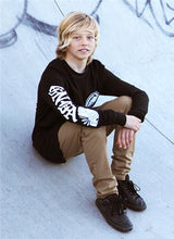 Load image into Gallery viewer, Pablo - Long Sleeve Tee
