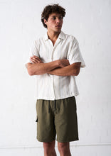 Load image into Gallery viewer, Ray Short Sleeve Shirt
