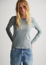 Load image into Gallery viewer, Tide Long Sleeve
