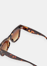 Load image into Gallery viewer, Lily Sunglasses

