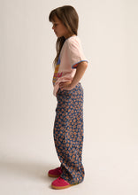 Load image into Gallery viewer, Baggy Low Rise Jeans
