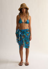 Load image into Gallery viewer, Beach Sarong
