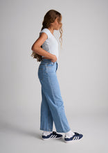 Load image into Gallery viewer, Cameron Jeans
