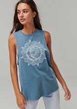 Load image into Gallery viewer, Moondala Nebraska Singlet
