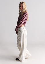 Load image into Gallery viewer, Baggy Low Rise Jeans

