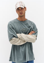 Load image into Gallery viewer, Layer Long Sleeve
