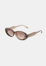 Load image into Gallery viewer, Bella Sunglasses
