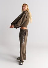 Load image into Gallery viewer, Premium Street Trackies
