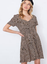 Load image into Gallery viewer, Leo Dress
