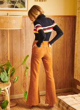 Load image into Gallery viewer, Farrah Turtle Neck Knit
