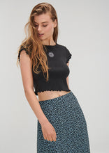 Load image into Gallery viewer, Sunburst Crew Frill Tee
