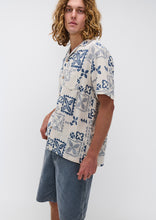 Load image into Gallery viewer, Winnie Shirt
