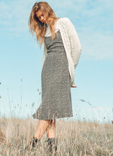 Load image into Gallery viewer, 90`s Midi Dress
