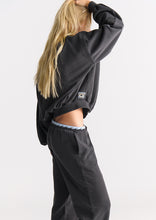 Load image into Gallery viewer, Premium Shoreline Quarter Zip
