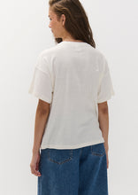 Load image into Gallery viewer, Island Tee

