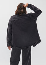 Load image into Gallery viewer, Jessie Overshirt
