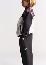 Load image into Gallery viewer, Cargo Trackies
