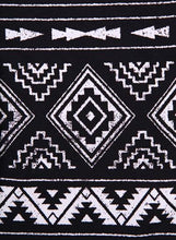 Load image into Gallery viewer, Geo Aztec - Leggings
