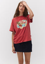 Load image into Gallery viewer, Boyfriend Tee
