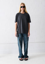 Load image into Gallery viewer, Scar Tee
