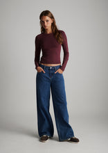 Load image into Gallery viewer, Baggy Low Rise Jeans
