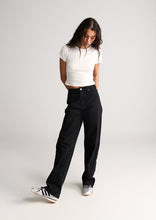 Load image into Gallery viewer, Valencia Straight Jeans
