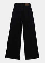 Load image into Gallery viewer, Bailey Jeans
