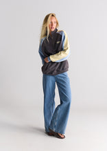 Load image into Gallery viewer, Dolewave Quarter Zip
