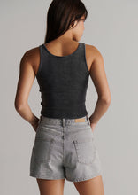Load image into Gallery viewer, Basic Crush Singlet
