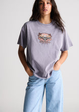 Load image into Gallery viewer, Throwback Tee
