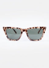 Load image into Gallery viewer, Grace Sunglasses
